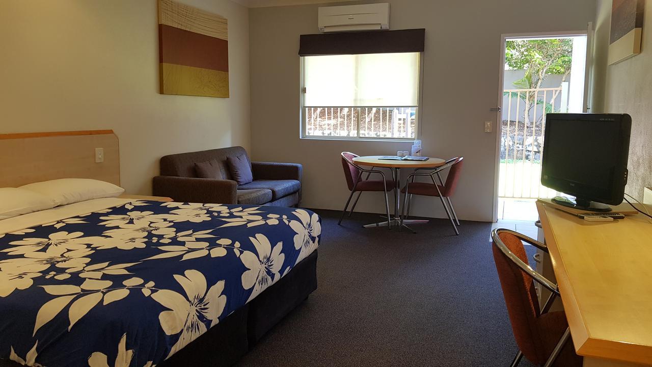 Red Bridge Motor Inn Woombye Екстер'єр фото